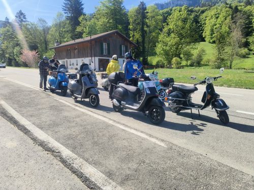 Ausfahrt 2.Mai "Fete Tête de Moine" in Bellelay total 220km