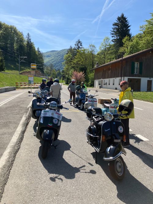Ausfahrt 2.Mai "Fete Tête de Moine" in Bellelay total 220km